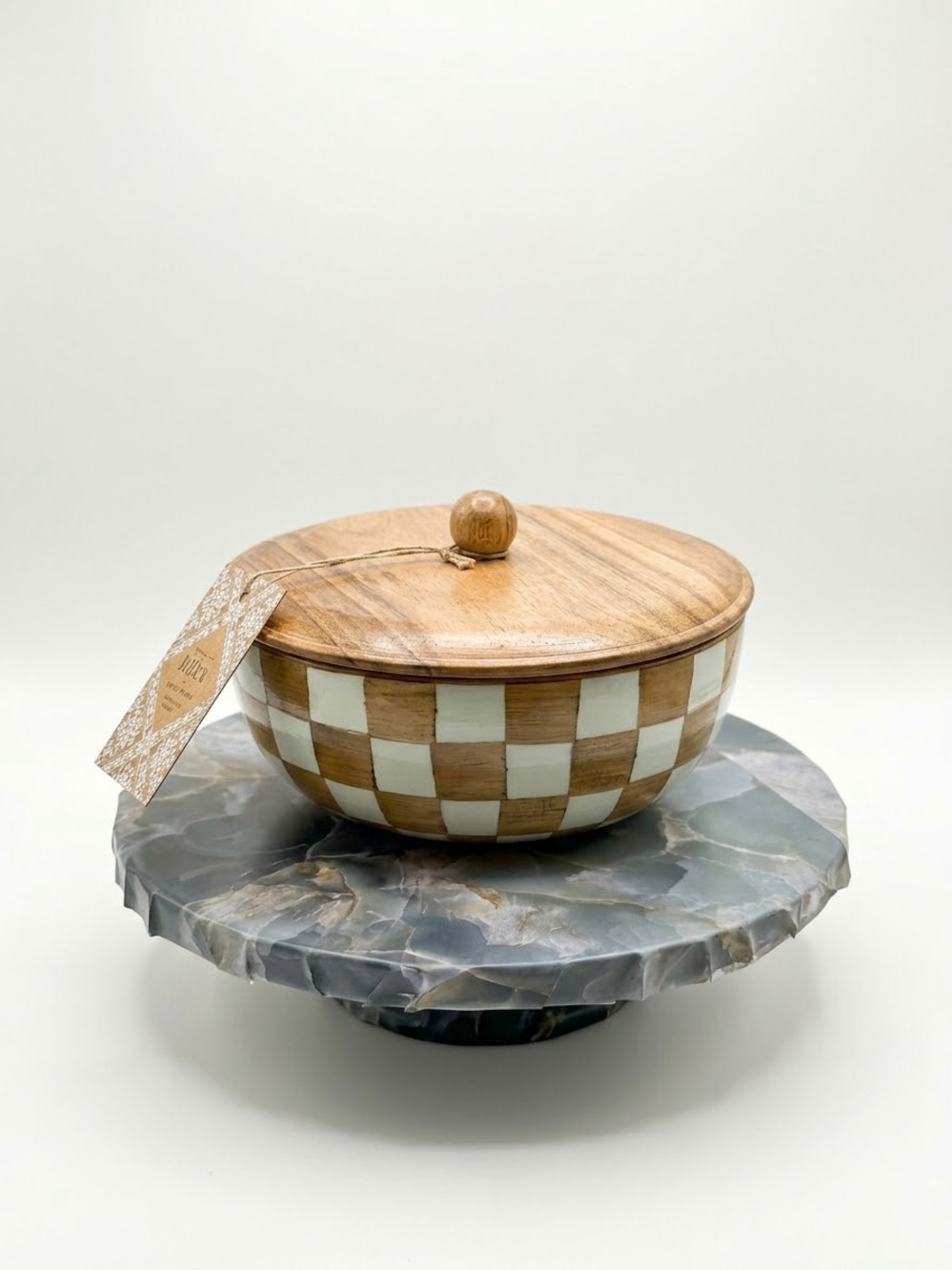 Tan Checkered Bowl with Wooden Lid